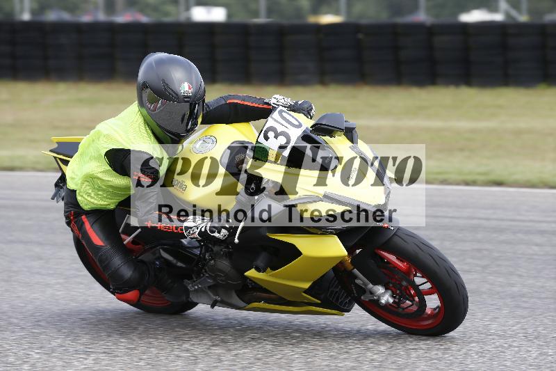 /24 08.06.2025 TZ Motorsport ADR/Gruppe gruen/30
